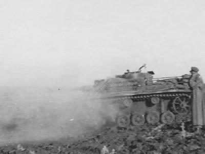 german StuG 40 Ausf G in action