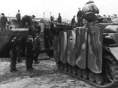 StuG IV camouflage and schurzen