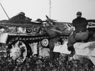StuG III and SdKfz 252