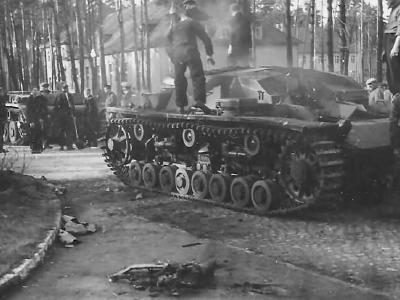 Prototype Sturmgeschutz III (0-serie) on Panzer III B chassis