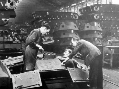 StuG III assembly line