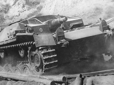Sturmgeschutz StuG III front view