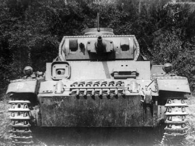 Captured Tauchpanzer III „343” at Kubinka 1941 3