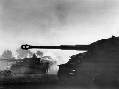 Panzer VI Tiger of the Schwere Panzer-Abteilung 505, tank number 234 and 212 – Kursk Orel 1943