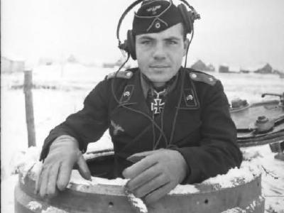 Tiger Panzersoldat Oberleutnant Knauth from sPzAbt.505, Eastern Front