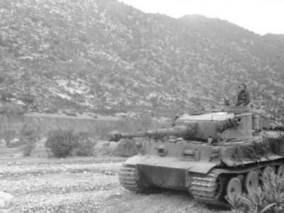 Afrika Korps Panzer VI Tiger I number 142 of the Schwere Panzer Abteilung 501