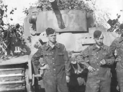 Panzer VI Tiger code S02 of Schwere Panzerkompanie SS-Panzer Regiment 2 Das Reich Eastern front