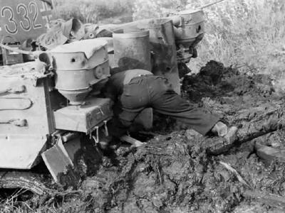 Panzer VI Tiger of Schwere Panzer-Abteilung 503, tank number 332