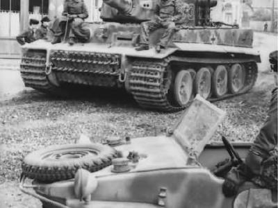Tiger Ausf E of schwere SS-Panzer-Abteilung 101, tank number 133 – Normandy 1944