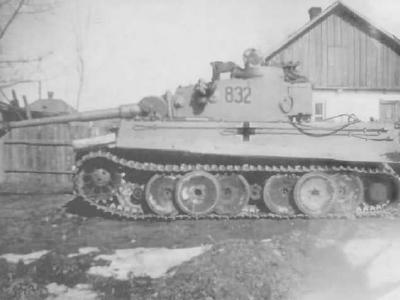 Panzerkampfwagen VI Tiger 832