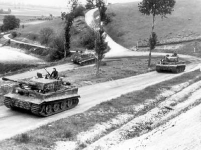 Panzer VI Tiger Ausf E of schwere SS-Panzer-Abteilung 101, tank number 211 – Normandy 1944