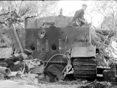Tiger I tank „A2” of schwere Panzer-Abteilung 508 Italy 1944 8