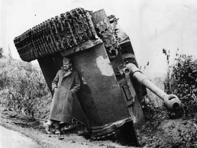 Tiger I with zimmerit of the schwere Panzer-Abteilung 508. Italy 1944