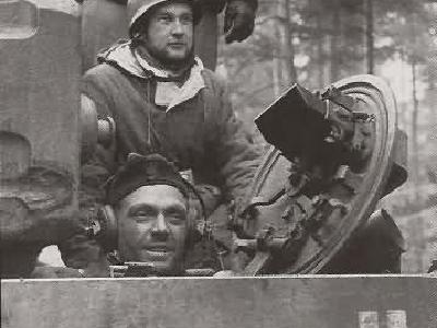 Panzer VI Tiger code S33 of Schwere Panzerkompanie SS-Panzer Regiment 2 Das Reich