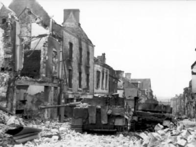Villers Bocage destroyed Panzer IV (6/Panzer-Lehr-Regiment 130) and Panzer VI Tiger #112 of the 1/schwere SS-Panzerabteilung 101