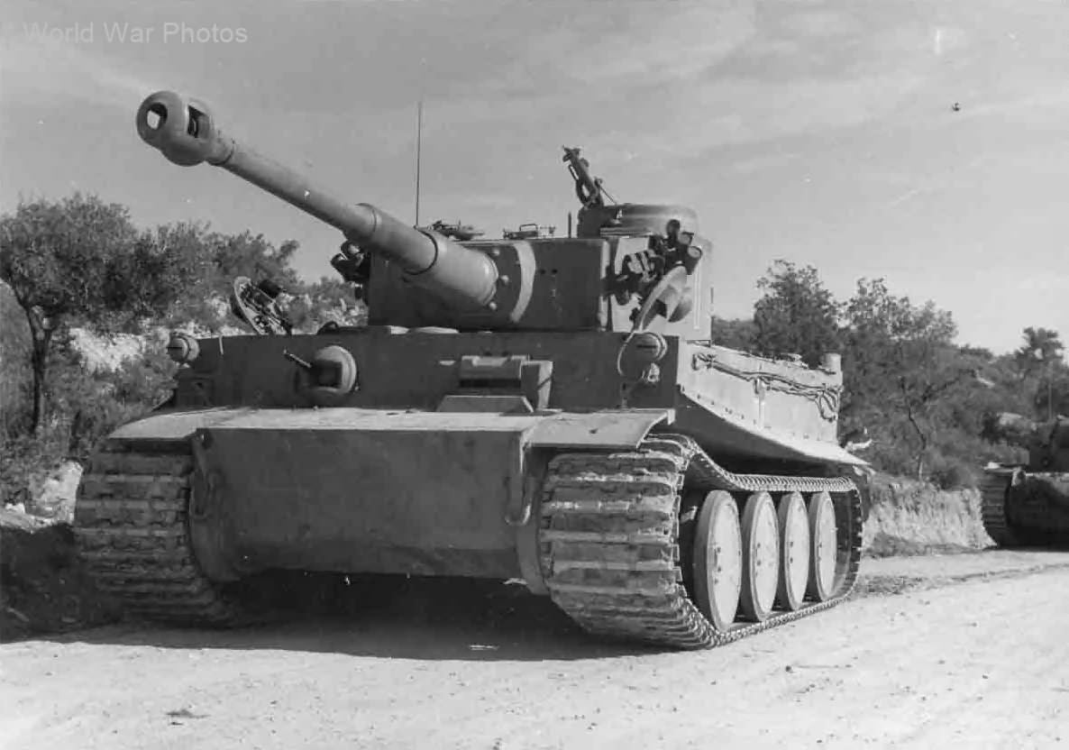 Танк тигр Ausf h1