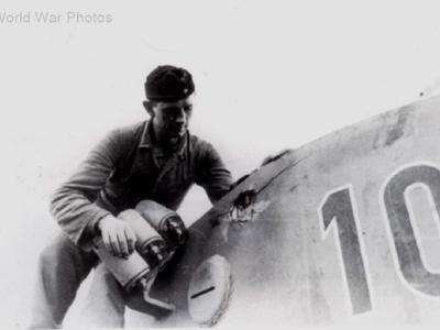 Oberstleutnant Alfred Rubbel and damaged Tiger „100” from sPzAbt 503
