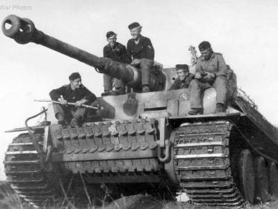 Tiger of the of the schwere Panzer Abteilung 505 2