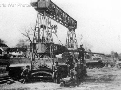 Crew of s.Pz.Abt. 506 removes the turret from Tiger tank „3”