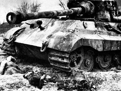 Destroyed Tiger II, Eastern Front 1945