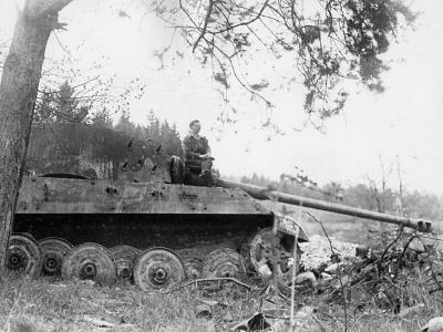 Tiger 2 tank of the Schwere SS Panzer-Abteilung 501