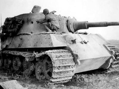 knocked-out King Tiger tank of the Schwere Heeres Panzer Abteilung 506.