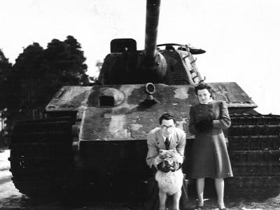 King Tiger of Schwere SS-Panzer-Abteilung 101. Tank number 105, France 1944