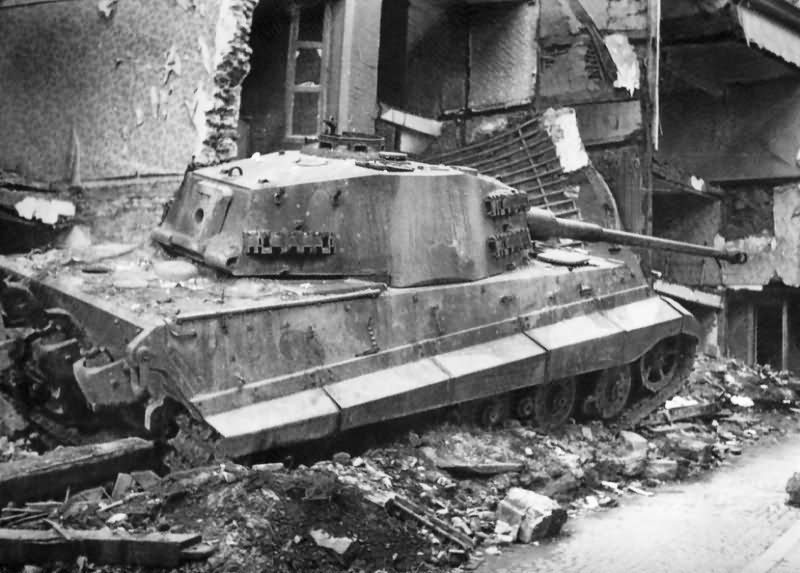 King Tiger Tank Of The Schwere Ss Panzer Abteilung 501 Tank Number 105