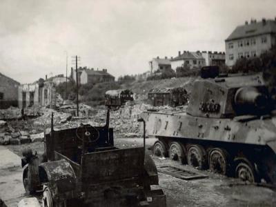 Tiger II tank of the schwere panzer abteilung 509 Eastern Front 1945