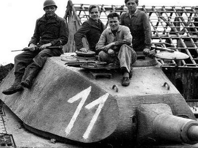 Detail of the turret of Tiger 2 tank (Porsche turm with zimmerit), tactical number „white” 11