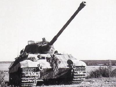 Tiger II German heavy tank