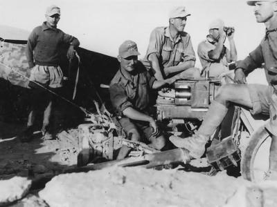 Wehrmacht pak anti tank gun in afrika korps