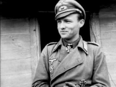 Grossdeutschland 0110 04 Major Walter Possl