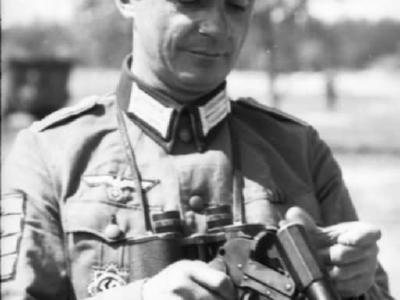 Grossdeutschland 0123 13 Russland Soldat der Div