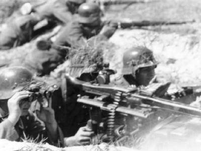 Grossdeutschland 0123 26 Russland Soldaten der Div
