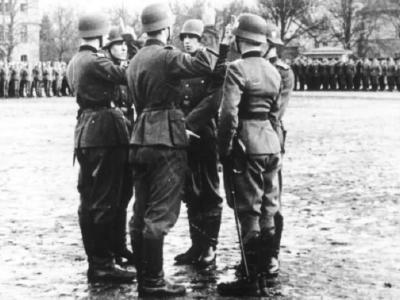 Grossdeutschland 1969 130 11 Regiment