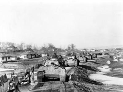 Grossdeutschland J24359 Rumanien Kolonne von Panzer V Panther
