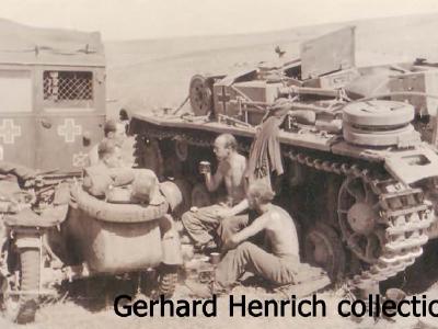 StuG III crew of the Sturmgeschutz Brigade 244