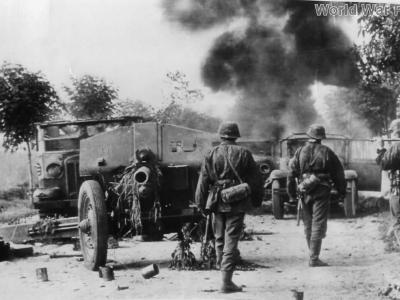 Soldiers of 1st SS LSSAH during Operation Barbarossa 1941