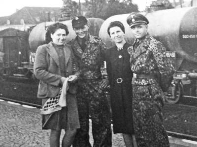 Soldiers of the Waffen SS 1945