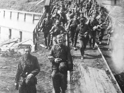 Soldiers of the Waffen-SS Division Das Reich Eastern Front