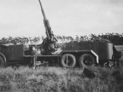 VOMAG type 8 LR Flak 18