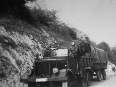 Einheitsdiesel of the 5. Jäger-Division