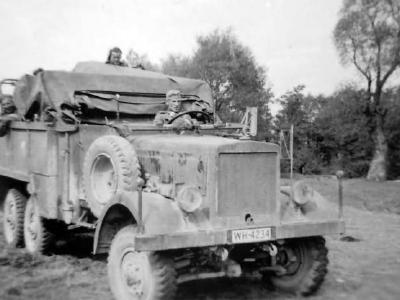 Einheitsdiesel military truck