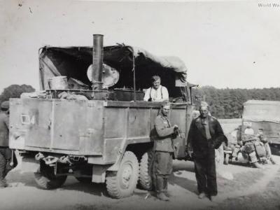 Einheitsdiesel with a field kitchen