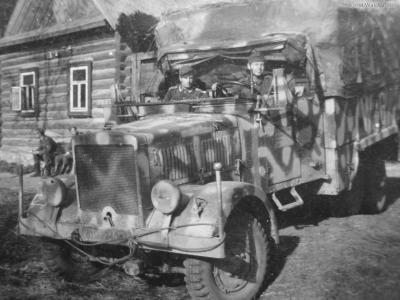Einheitsdiesel truck with camo