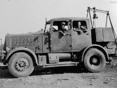 Hanomag SS100 of the DAK