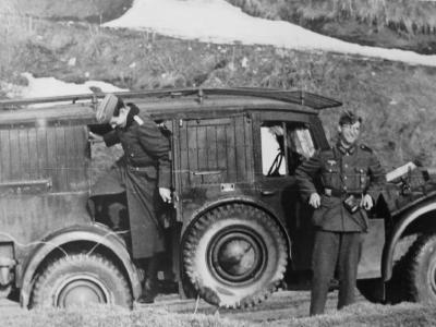 Horch Funkwagen Kfz 17 4