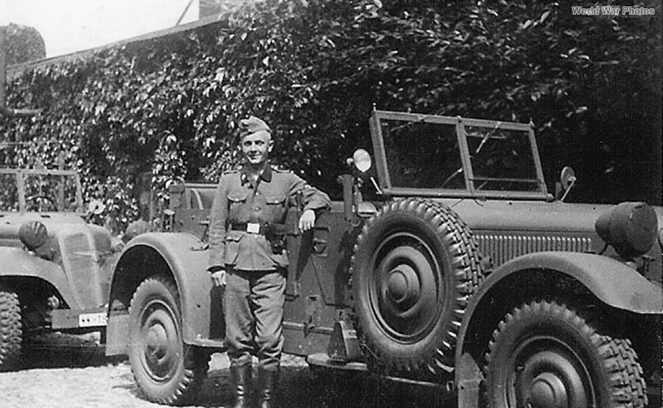Personenkraftwagen Adler type 3 Gd Waffen SS 1940