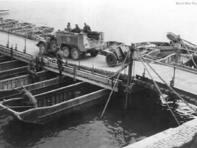 Krupp Protze crossing a river